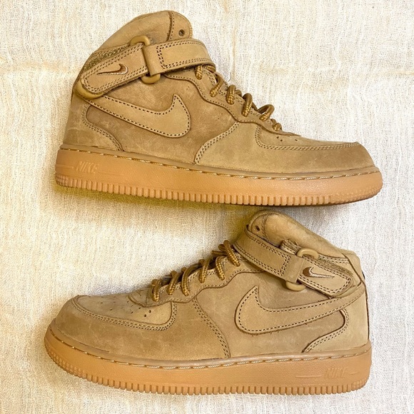 Nike Air Force 1 High  Nike Air Force 1 High Top Wheat